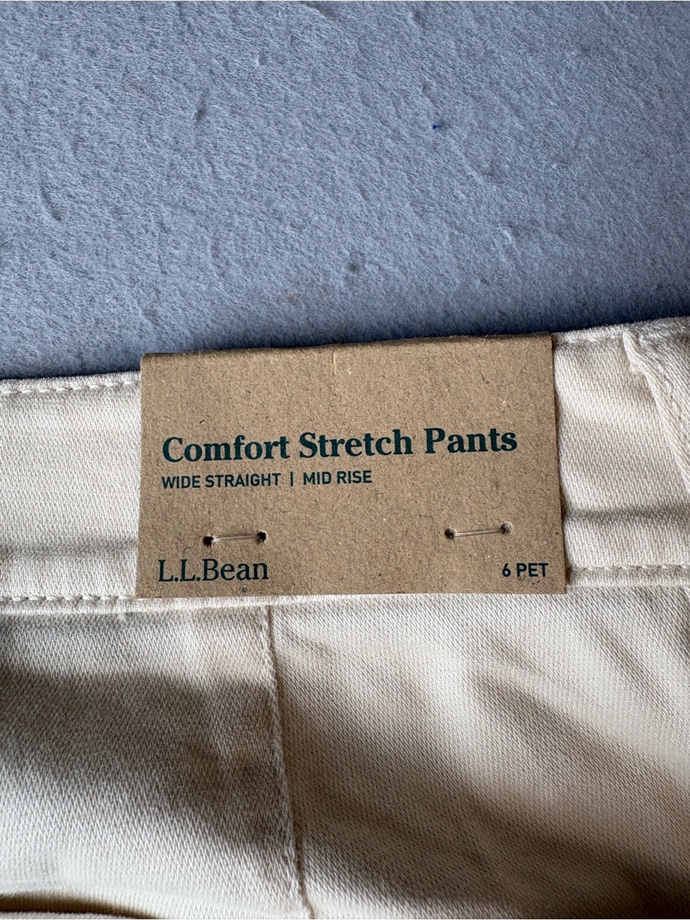 LL Bean NWT Women’s Patch Pocket Wide Straight-Leg Chino Heritage Stone Sz 6P - Picture 5 of 12